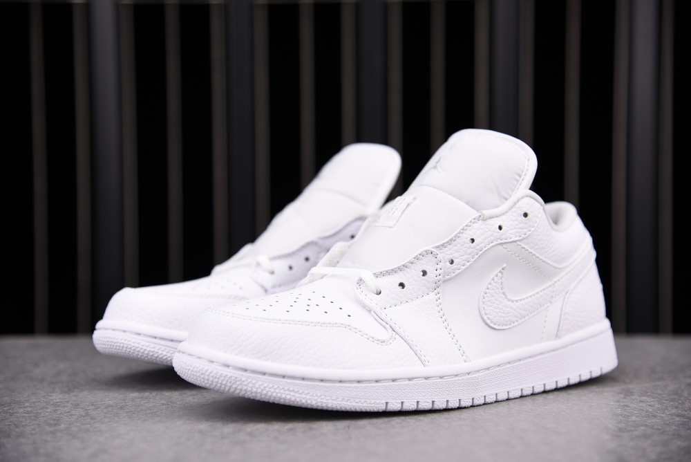 AIR JORDAN 1 LOW Rivals